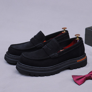 Mules classiques de luxe en daim pour hommes, pour le business, à semelle épaisse, rehaussantes, en cuir de vachette, à enfiler facilement - Product Image 2