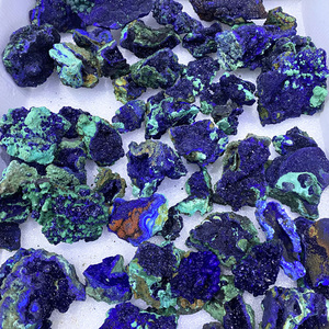 Campione di cristallo di pietra curativa grezza di Azurite blu naturale all'ingrosso grezzo per la decorazione domestica - Product Image 2