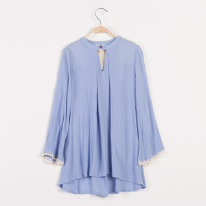 Camisas Elegantes de Nuevo Diseño para Chicas, Camisas Casuales de Diseñador con Aberturas Laterales, Importación y Exportación - Product Image 5