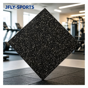 Dalles de sol en caoutchouc pour salle de sport, épaisseur personnalisable, offrant plusieurs options pour répondre à différents besoins d'impact pour les entreprises de fitness. - Product Image 1
