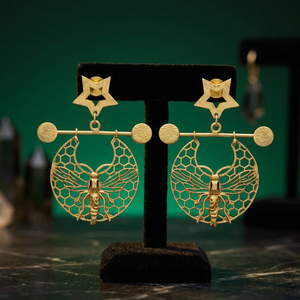 Nouveauté : Ensemble de boucles d'oreilles pendantes uniques en forme d'étoile et d'abeille, plaqué or, design ethnique classique, pour femmes et unisexe, idéal pour les soirées - Product Image 2