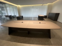 Bureau de direction en noyer de luxe, table de bureau personnalisée pour PDG, ensemble de meubles de direction modernes, bureau de PDG écologique, table de direction