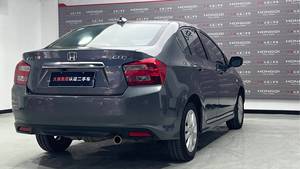 รถมือสองในเมืองรถมือสองสภาพดีกล่องเกียร์ธรรมดา FWD R15ขนาดเบาะผ้าวัสดุที่นั่งด้านหลังกล้องซ้ายมืด2012ชิ้น - Product Image 2