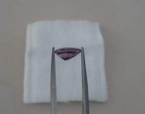 Gemas de Alta Calidad, Amatista Natural en Forma de Pera de 10x7mm de Rajasthan con Efecto Fosforescente para Joyería - Product Image 2