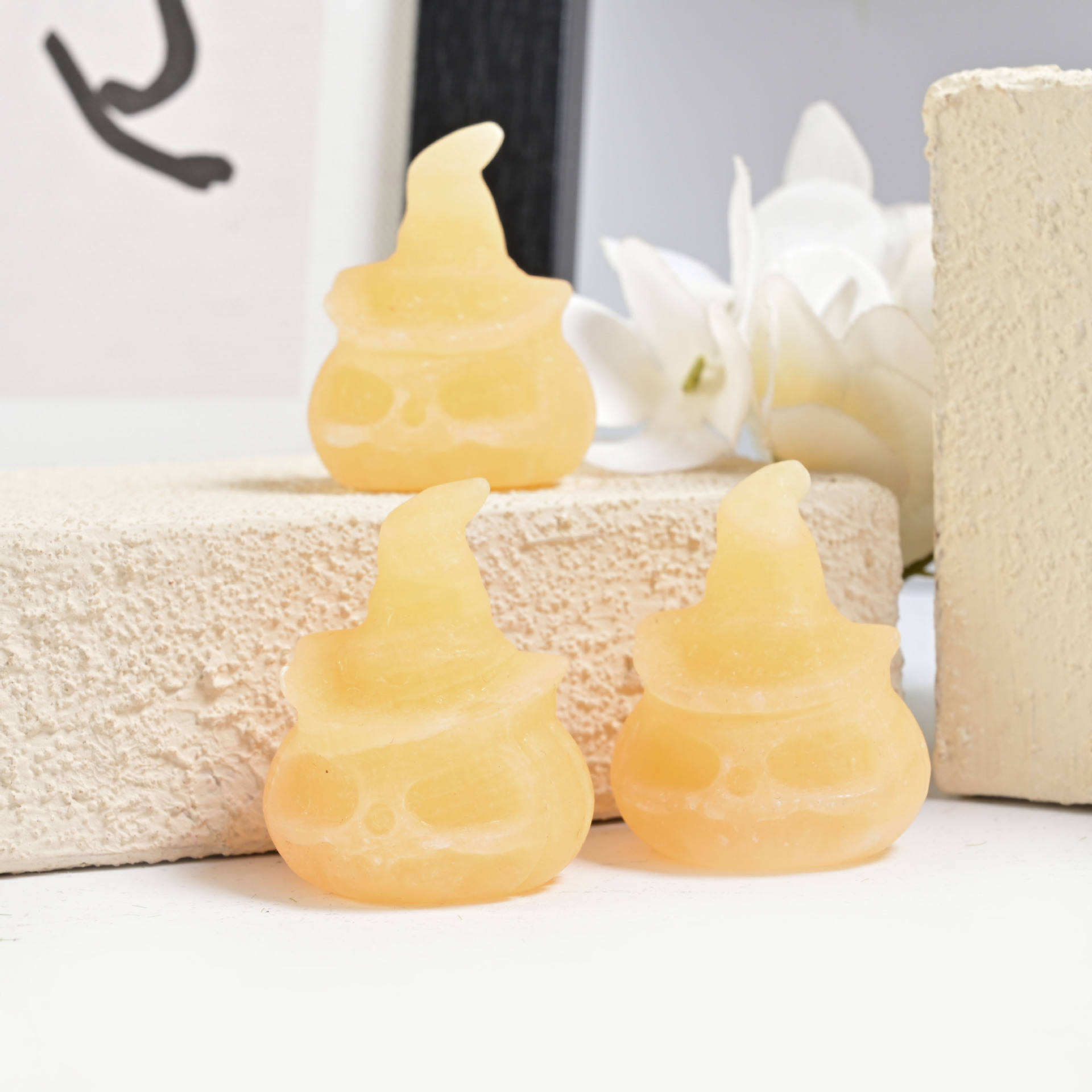 Yellow prescription solution