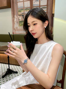 Nuevo Reloj de <span class=keywords><strong>Mujer</strong></span> Pequeño y Exquisito 2026, Reloj de Pulsera de Cuarzo de Lujo para Damas, a la Moda, Resistente al Agua, Esfera de 25 mm - Product Image 6