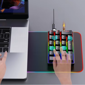 Mini 20-key có dây USB Type-C Ergonomic RGB Mini cơ khí Bàn phím số cho máy tính văn phòng chơi game & kinh doanh trong kho - Product Image 4