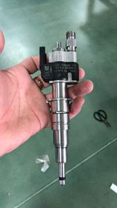 <span class=keywords><strong>Injecteur</strong></span> de carburant 13537585261-12 pour BMW <span class=keywords><strong>N54</strong></span> N63 135i <span class=keywords><strong>335i</strong></span> 535i 550i 750i X5 X6 - Product Image 2