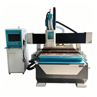 Machine de découpe et de gravure CNC pour le travail du bois, certifiée CE, haute qualité, 1325 1328, 3 axes, ATC, routeur CNC pour le bois