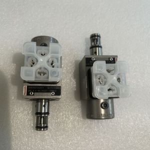 Reductor R901202971 DRE4K-4X/30G24-10N9K4M para Motores Hidráulicos - Product Image 3