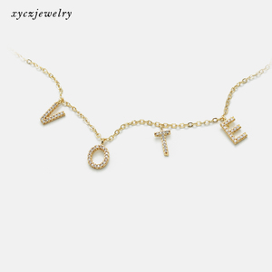 Venta caliente votación collares Michelle Obama votación chapados en oro inicial 26 letras colgante del encanto collares - Product Image 5