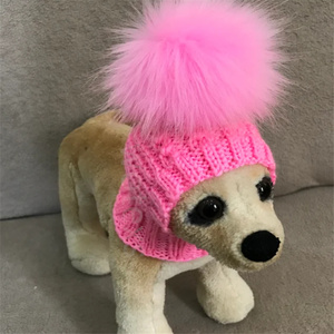 Pet Vestuário Chapéu do Inverno com Bombardeiro De Pele Chapéu De Malha para Cães Pequenos Presente bonito pets knit hats dog ball beanies - Product Image 1