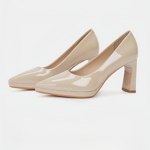 2026 scarpe in <span class=keywords><strong>pelle</strong></span> alla moda Sexy eleganti e versatili da donna a punta pronte per avere nuovi tacchi pesanti - Product Image 2