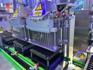 เครื่องเก็บเลือดแบบท่อเก็บสารโซเดียมซิเตรตฝาหลังเป็นไอเวนสายการผลิต - Product Image 2