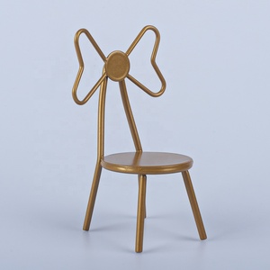 Nouveau design 1:12 maison de poupée bricolage <span class=keywords><strong>cabane</strong></span> mini modèle OB11 scène accessoires chaise papillon - Product Image 1