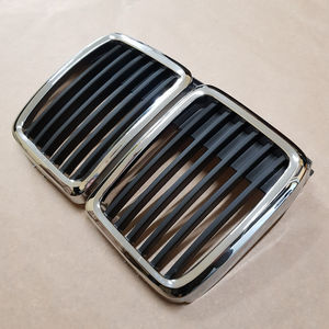 Pour BMW E30 Calandre Avant Chrome /Noir Mat /Trois Couleurs - Product Image 4