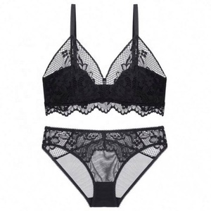 Nouveauté, vente chaude, <span class=keywords><strong>sous</strong></span>-vêtements populaires, soutien-gorge triangle sans armatures, doux, et ensembles de lingerie, lingerie rouge - Product Image 3