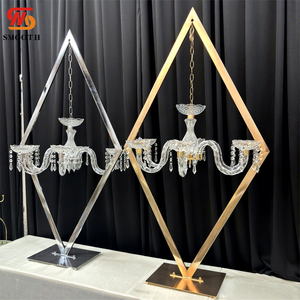 Centrotavola Nuziale con Cornice in Oro, Argento e Diamanti, Supporto per Candele e <span class=keywords><strong>Lampadario</strong></span> - Product Image 1