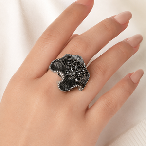 Anello con grande fiore, design personalizzato, accessori alla moda per l'uso quotidiano - Product Image 2