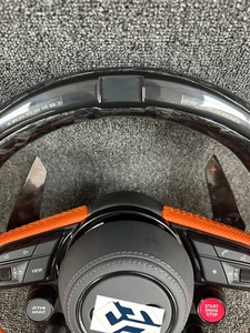 พวงมาลัยคาร์บอนไฟ LED สำหรับเปลี่ยนหน้าจอเหมาะสำหรับรถ Audi R8 TT ttrs MK2 <span class=keywords><strong>MK3</strong></span> A3 S4 A4 A5 A6 Q3 Q5 Q7 Q8 S1 S3พวงมาลัย S5 - Product Image 5