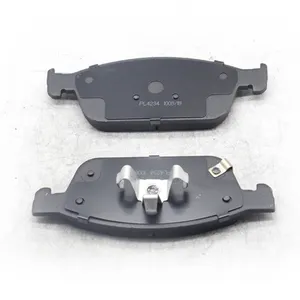 D1645 Front Disc Brake Pads Gốm Phù Hợp Với Ford Escape Turbo FWD AWD FORD Transit FORD KUGA II FOCUS III