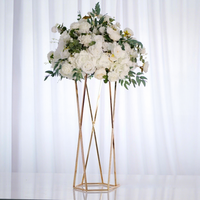 Support floral en métal doré torsadé de 80 cm, grand centre de table pour allée de mariage, vase floral, présentoir événementiel, vente en gros