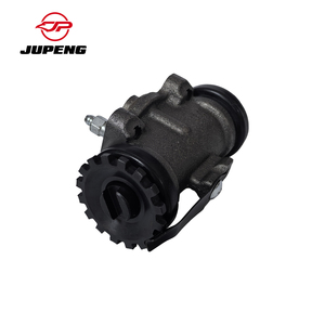 Cylindre avant de roue arrière droite NKR NLR NMR 8971398400 Alésage 1 pouce Boss de montage à deux niveaux Type de moteur Isuzu 4JB1 4JJ1 4HG1 - Product Image 5