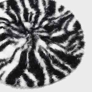 Nouvelle Arrivée 2025 – Béret Tendance Hiver Motif Zèbre pour Femme – Idéal Quotidien et Extérieur - Product Image 3