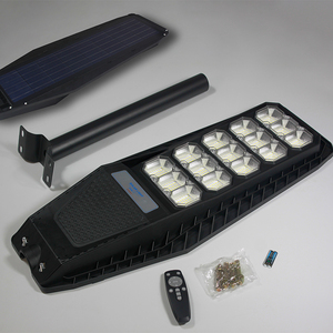 ราคาประหยัด 100w 200w 300w 400 วัตต์ โคมไฟถนนโซลาร์เซลล์แบบรวมทุกอย่างในหนึ่งเดียว ตัวเรือน ABS กันน้ำ - Product Image 6