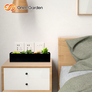 Jardinera Moderna Ecológica de Madera para Paisajes Urbanos que Combina Estilo y Funcionalidad - Product Image 1