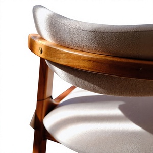 Chaise de salle à manger rembourrée moderne avec structure en bois, siège et dossier rembourrés, pour salle à manger, café, maison - Product Image 5