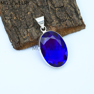 Colgante de amatista 925 Plata de ley Unisex Collar de moda Encanto para bodas y fiestas Forma ovalada en precio al por mayor - Product Image 1