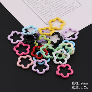 แหวนสปริงลายเพ้นท์น่ารัก อุปกรณ์ตกแต่งเครื่องประดับ DIY สำหรับกระเป๋า พวงกุญแจ ของตกแต่ง ชุบโลหะ ลายแมว รูปต้นคริสต์มาส - Product Image 4