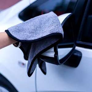 Serviette de séchage en peluche microfibre Offre Spéciale pour l'entretien de la voiture Serviette de lavage de voiture en microfibre à séchage rapide avec de longues piles