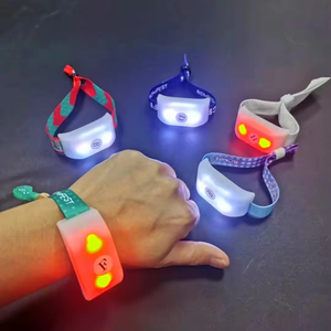 RGB ánh sáng âm thanh kích hoạt có thể điều chỉnh vải Vòng đeo tay pulseras LED âm thanh ritmica ánh sáng lên Vòng đeo tay nhấp nháy âm nhạc LED dây đeo cổ tay - Product Image 3
