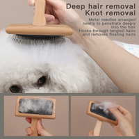 Brosse de toilettage pour animaux de compagnie chat à longue broche en bois avec logo personnalisé en gros d'usine pour chiens