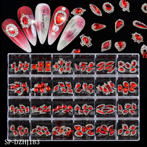 Adornos de <span class=keywords><strong>Uñas</strong></span> de Cristal Rojo de Lujo, Dijes de <span class=keywords><strong>Uñas</strong></span> con Marco Plateado de Aleación, Adornos de <span class=keywords><strong>Uñas</strong></span> de Rubí de Múltiples Formas, Decoraciones de <span class=keywords><strong>Uñas</strong></span> 3D - Product Image 1