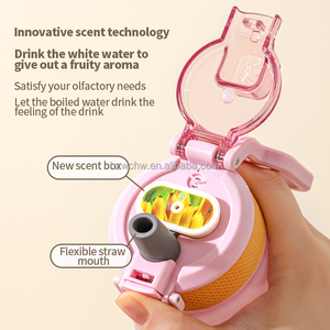Botella de Agua Portátil de Plástico Tritan de 700 ml, Diseño Innovador, con Aroma y Sabor, a Prueba de Fugas - Product Image 3