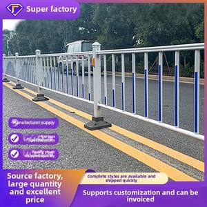 Diviseur de trottoir pour piétons sans garde-corps de route municipale en acier personnalisé pour route de trottoir pour piétons de barrière de circulation urbaine - Product Image 2