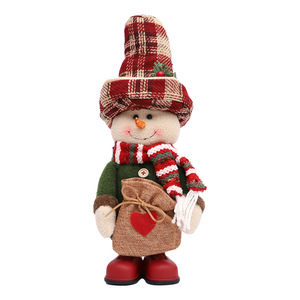 Lot de jouets en peluche mignons Bonhomme de neige et renne, avec chapeau haut, pour décoration de Noël à suspendre à l'arbre et à la maison, fournitures de décoration intérieure de Noël - Product Image 4