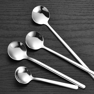 Mini cucchiaio in acciaio inossidabile 304 dorato Design moderno piccole dimensioni Dessert miele gelato condimento feste 10CM Mini cucchiaio da caffè