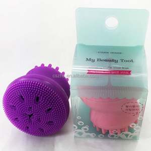 Customized Little Octopus Exfoliating Wash Sponge Mini Brush with Wood Handle Eco-Friendly Silicone Facial Cleansing Scrubber - Product Image 5