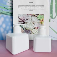 200ml 300ml vert rose blanc carré en plastique PETG lotion de lavage corporel bouteille de shampooing avec pompe pour bouteille d'emballage de savon liquide