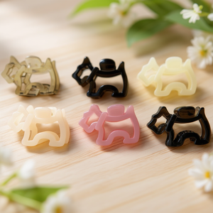 Fermagli per capelli colorati effetto gelatina a forma di cane West Highland, 2 per colore, scatola da 600 pezzi - Product Image 3