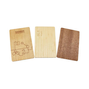 Carte-clé en bois de <span class=keywords><strong>bambou</strong></span> RFID NFC 13,56 MHz vierge personnalisable et durable pour hôtel, entreprise, cadeau - Product Image 2
