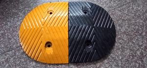 Bosse d'avertissement de vitesse d'autoroute matériau en caoutchouc robuste bosse de vitesse sécurité routière bosse de vitesse de 500mm - Product Image 4