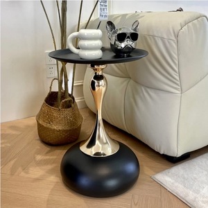 <span class=keywords><strong>Table</strong></span> Basse Mobile Ronde en Métal Rétro Simple, Style Nordique, Portable, Luxe Moderne pour Salon et Chevet de <span class=keywords><strong>Chambre</strong></span> - Product Image 2