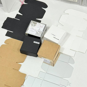 Instagram Style Mini <b>Square</b> Gift Box Kraft Cardboard Packaging For Candy High End - Product Image 3