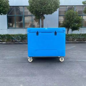 <span class=keywords><strong>กล่อง</strong></span>เก็บความเย็นแบบพกพาขนาด 330 <span class=keywords><strong>ลิตร</strong></span> รุ่นใหม่ ผลิตด้วยวิธี Rotomolded กันน้ำ เก็บน้ำแข็งได้นาน เป็นมิตรกับสิ่งแวดล้อม มีล้อ สามารถวางซ้อนกันได้ เหมาะสำหรับอาหาร ไวน์ และน้ำแข็ง - Product Image 4