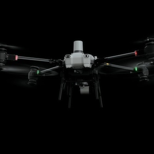 30 FC30 Beginner Drones Delivery Cargo 30KG Payload 70L Case 6000m Altitude 4K <b>Camera</b> 7KM Transmission Brushless Motor - Product Image 2